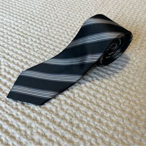 Banana Republic Black Diagonal Strip Mens Tie NWT